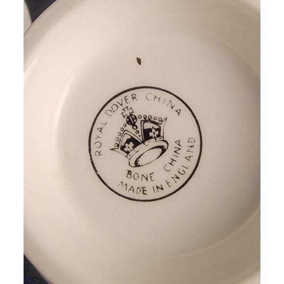 Vintage Royal Dover Bone China Teacup and Saucer Set - Picture 13 of 16